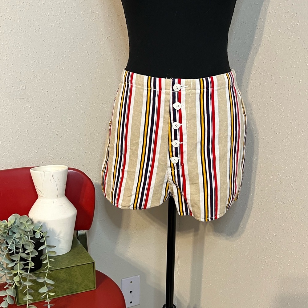 Urban Outfitters button front shorts